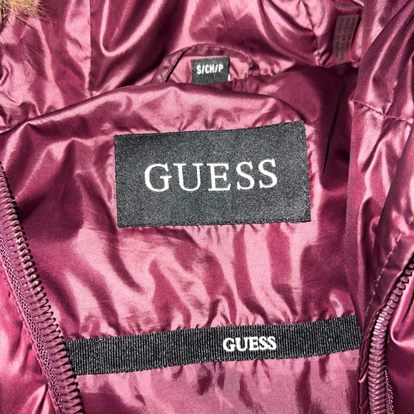 Guess Puffer Coat - Picture 2 of 2
